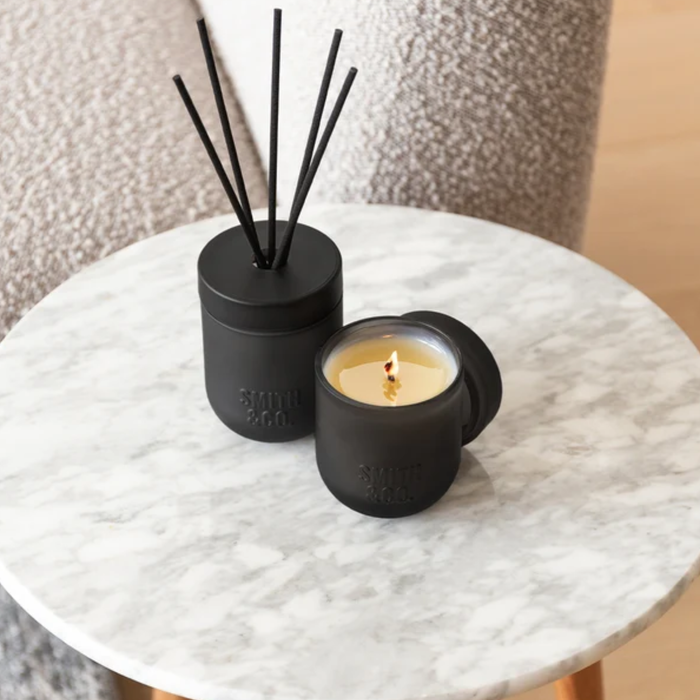 Tabacco & Cedarwood Candle 250g