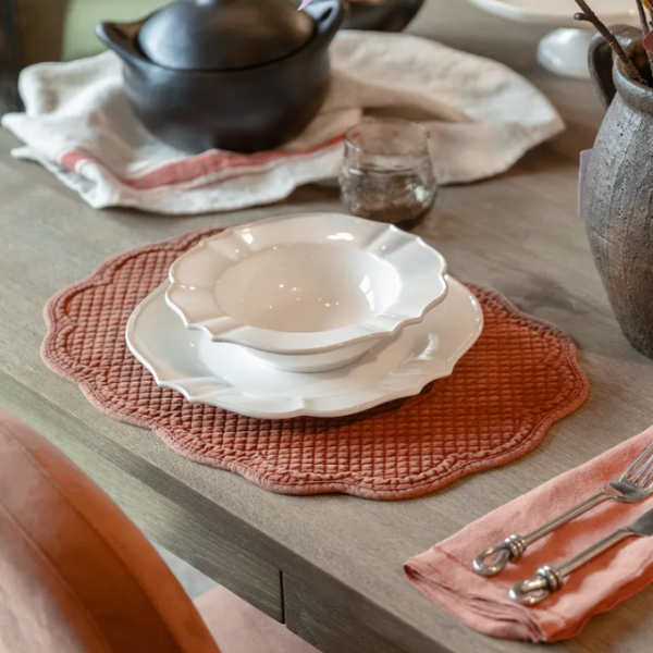 'Rena Quilted Placemat Rust