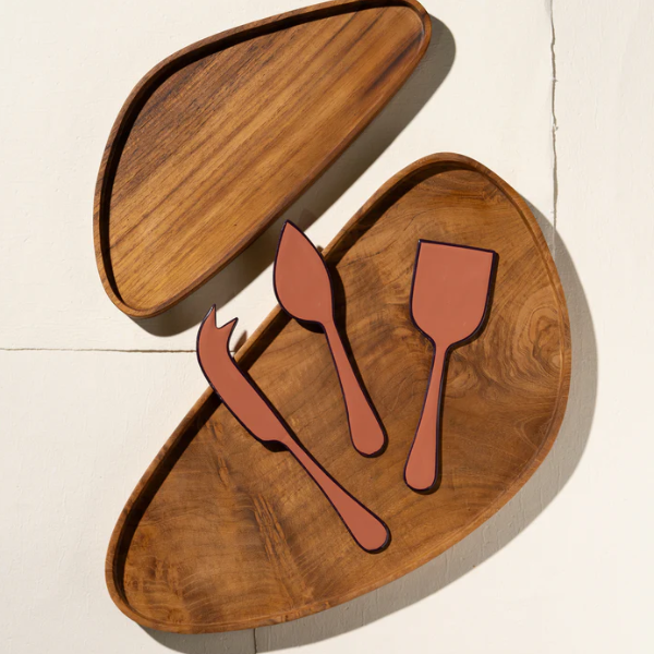 'Enamel Cheese Set- Pepperberry