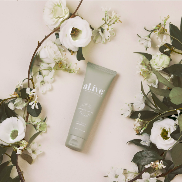 Alive Hand Cream Ivory Bloom
