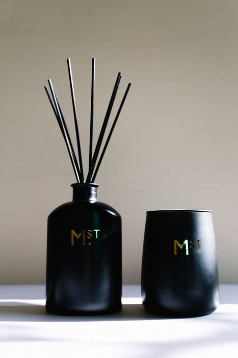 Moss St. Diffuser 275ml - Suede & Violet