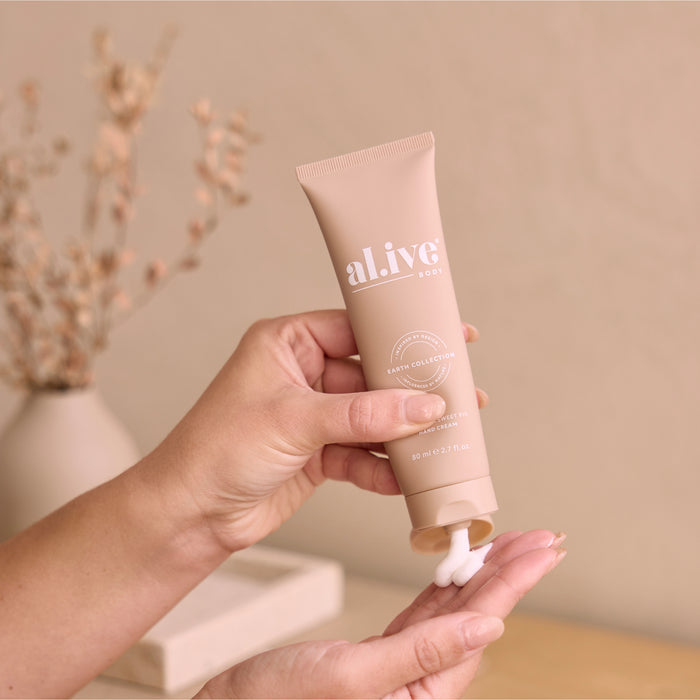 'Alive Hand Cream Apricot & Sweet Fig