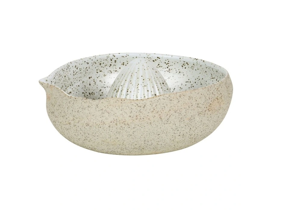 'Garden To Table Juicer in White