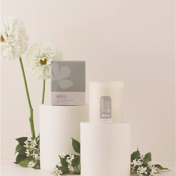 Alive Ivory Bloom Soy Candle