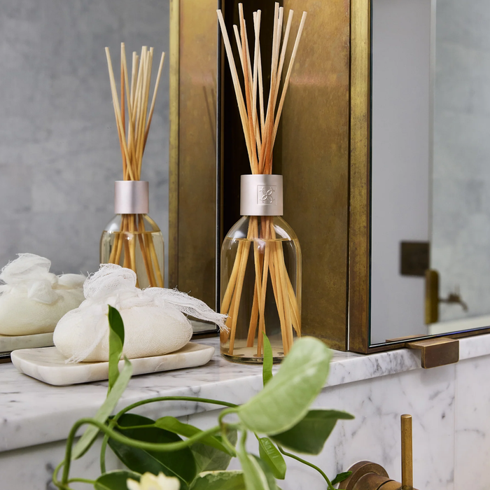 Circa Home 250ml Diffuser Amber & Sandalwood